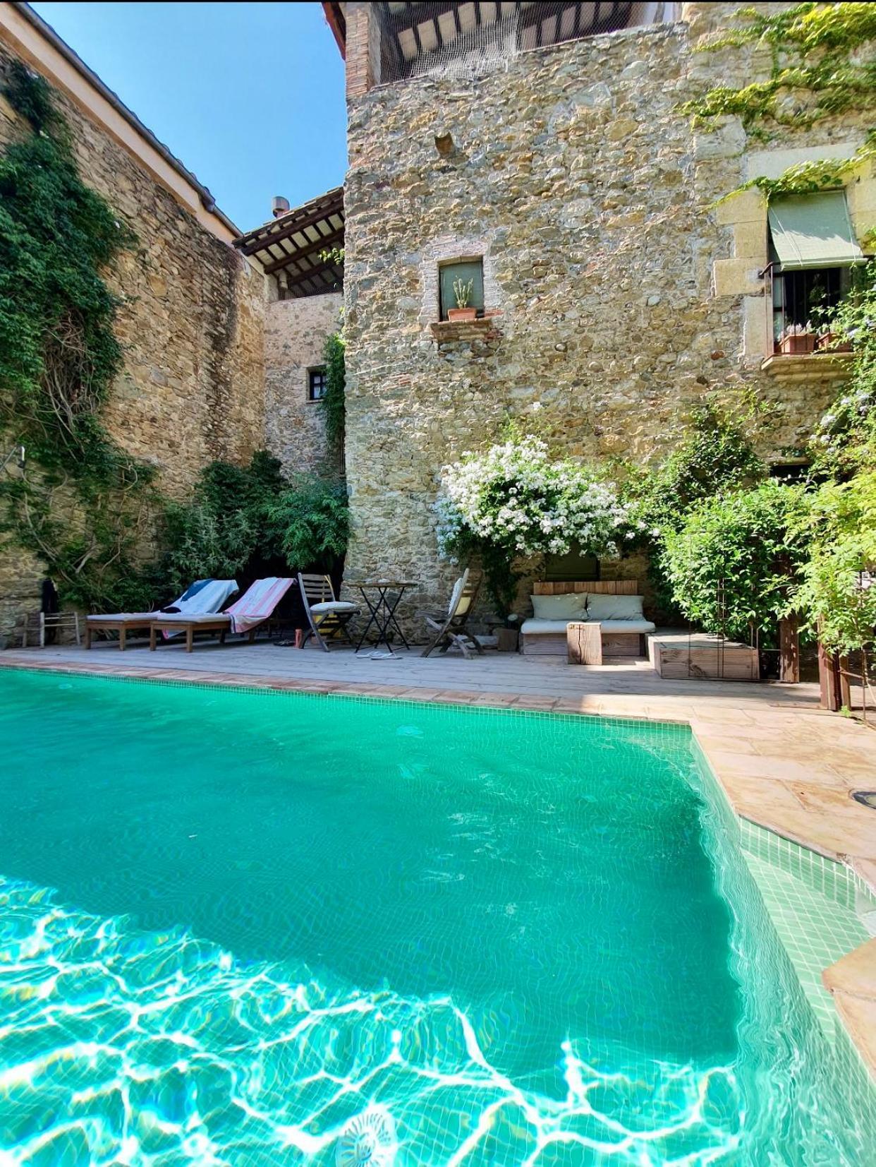 Casa Migdia Couette-café 3*