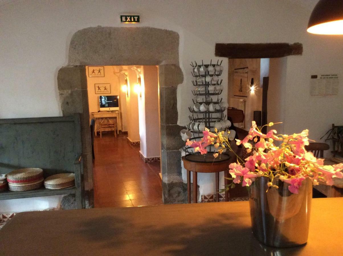 Casa Migdia Bed and breakfast Sant Jordi Desvalls