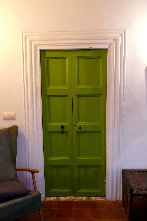 Casa Migdia Sant Jordi Desvalls